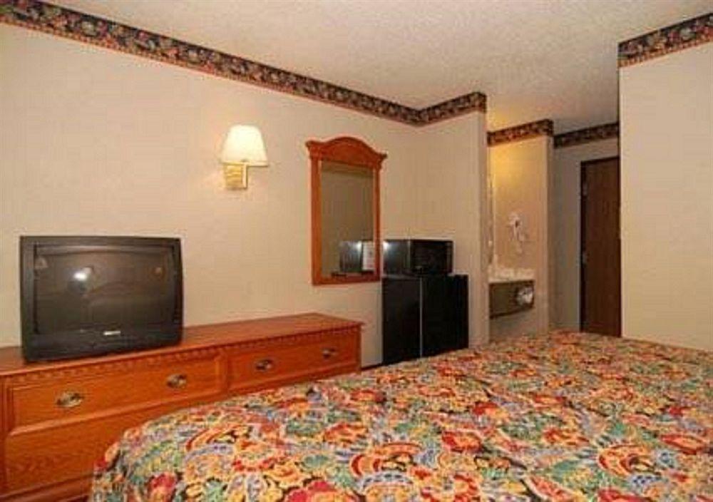 Suburban Studios East Албукерке Екстериор снимка